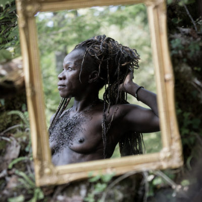 https://www.julieaphotography.com/wp-content/uploads/2018/02/wWomanity-4-400x400.jpg